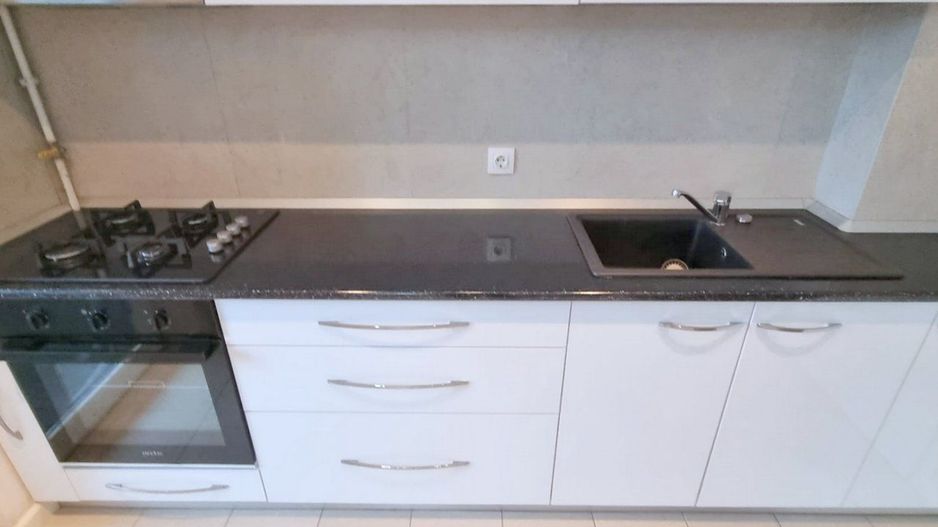 Apartament modern într-un complex rezidențial privat - Poză 12