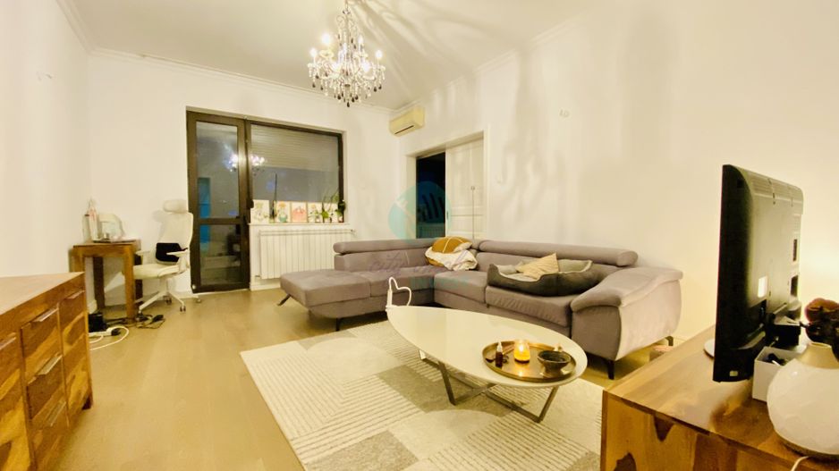 Apartament in vila cu gradina de 1200 mp - Poză 1