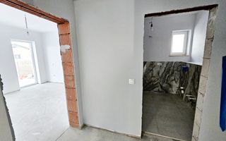 Casă 4 Camere, semifinisata, 116 mp utili, Teren 581 mp,  Micesti - Poză 7