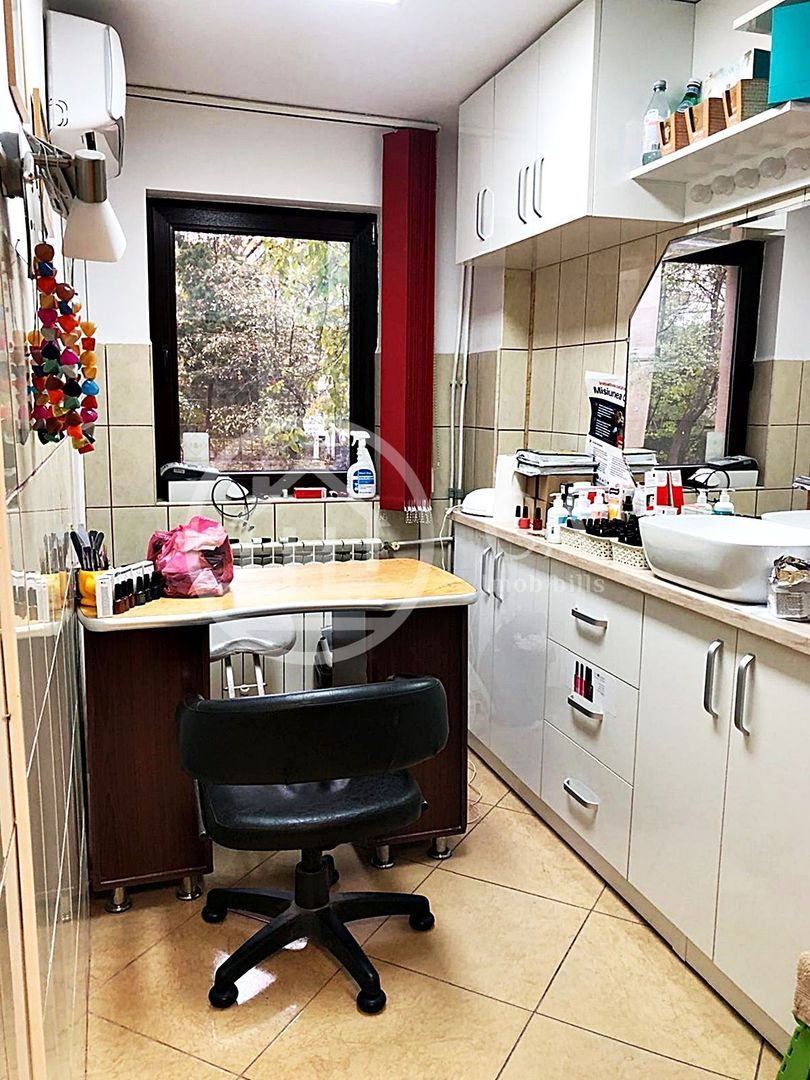 Spatiu comercial de vanzare in zona Decebal, Oradea - Poză 9