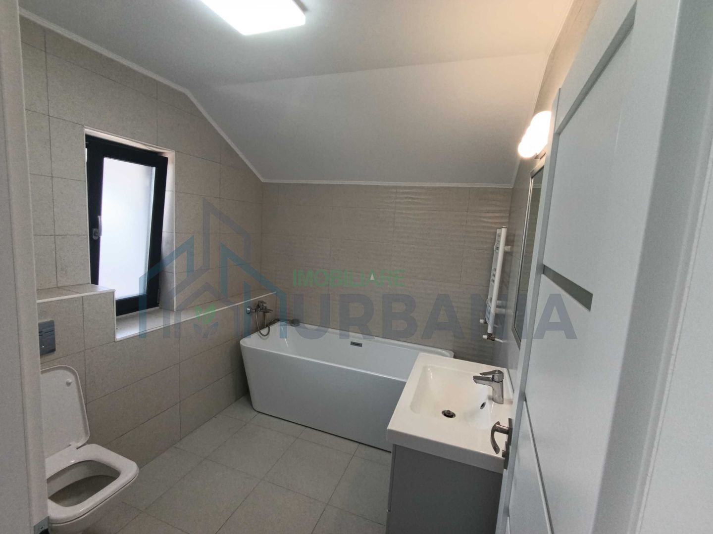 Casă P+M de vânzare în Valea Lupului, județul Iași - 249.000 € negociabil - Poză 8