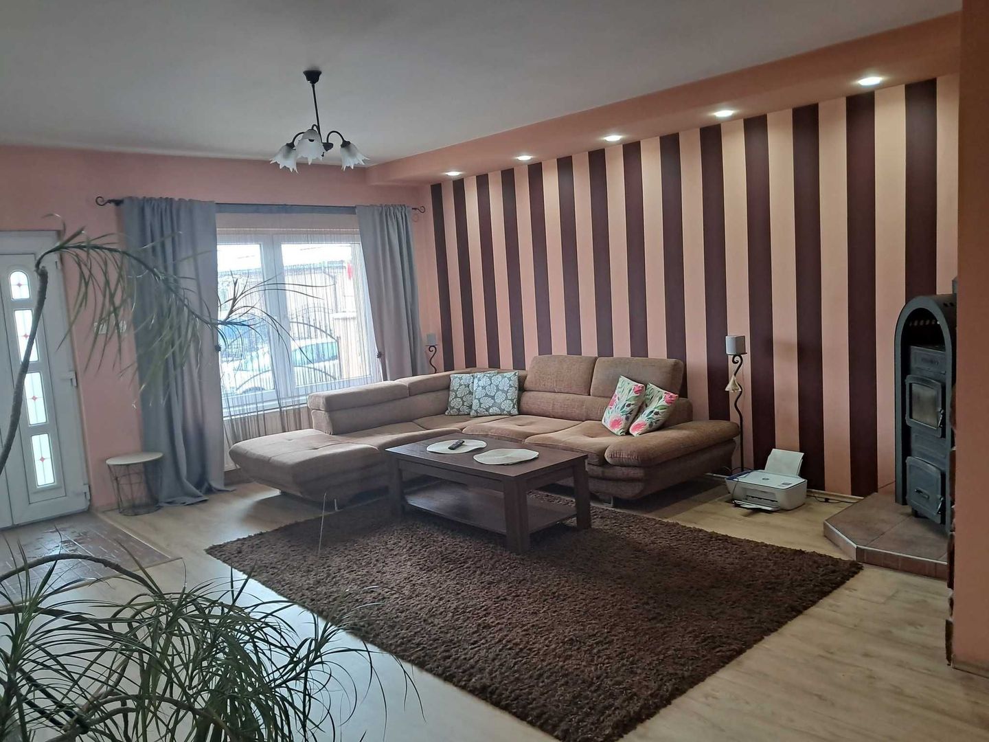 BRASADAS vinde casa tip duplex în zona CLOSCA. - Poză 2