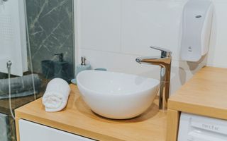 3 camere, ultracentral, Oradea. 205 000 E + TVA. Comision 0 - Poză 19