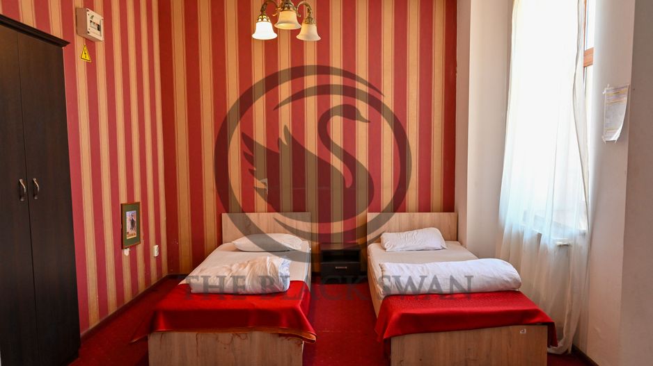 Hotel cu 16 camere de vanzare | Ultracentral, Ploiesti I Investitie - Poză 12