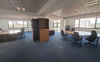 Spațiu Birouri Ultracentral Pitești 265 mp clasa A - Poză 5