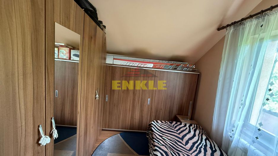 De vanzare casa P+M, 900 mp teren, zona Baisa - Poză 6