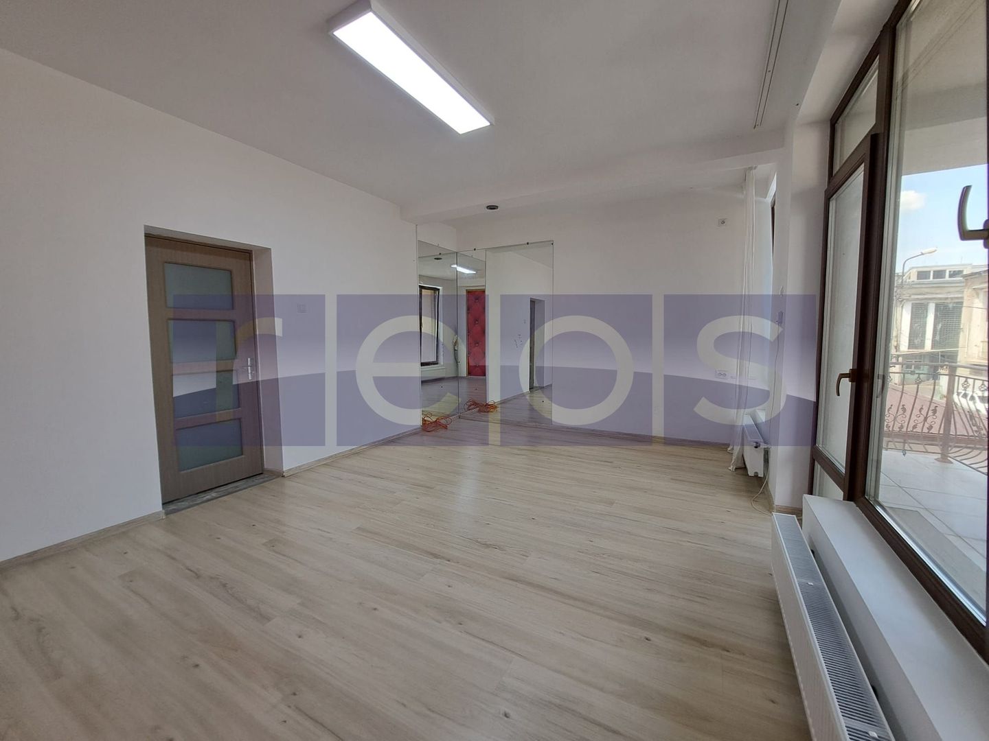 INCHIRIERE VILA P+2+M | ZONA MIHAI BRAVU - Poză 6