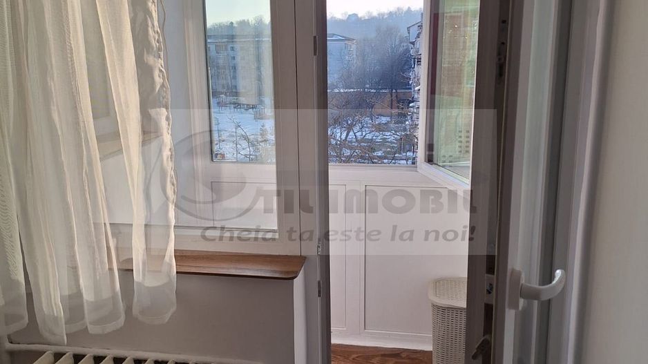 Garsonieră proaspăt renovată – | Zona Gara Nicolina| - Poză 4