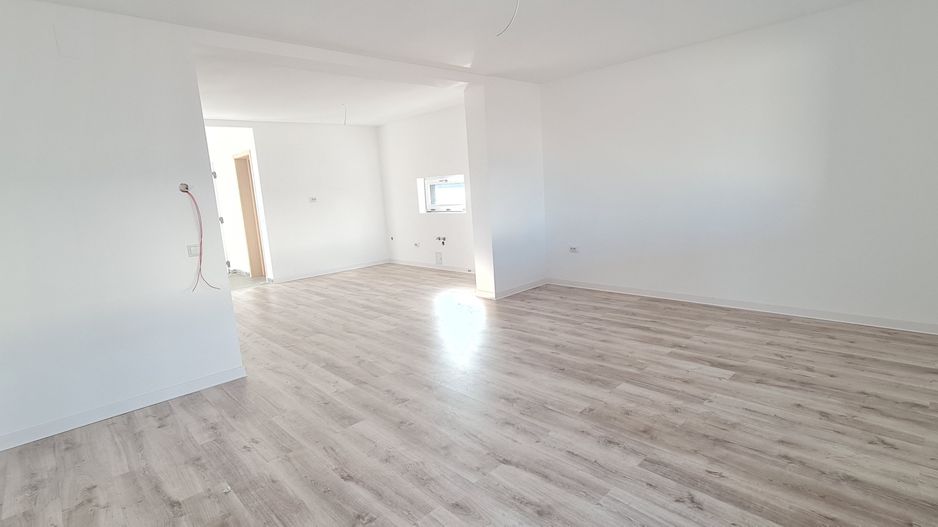 Casa finalizata intabulata in Cartier Izvor Tarlungeni Brasov - Poză 2