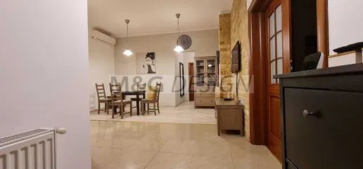 Apartament 3 camere zona Medicina - Poză 1
