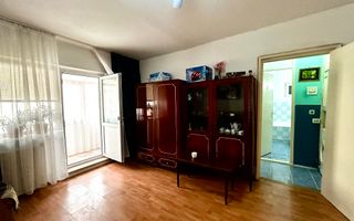 APARTAMENT SEMIDECOMANDAT - ETAJUL 1 - Poză 2