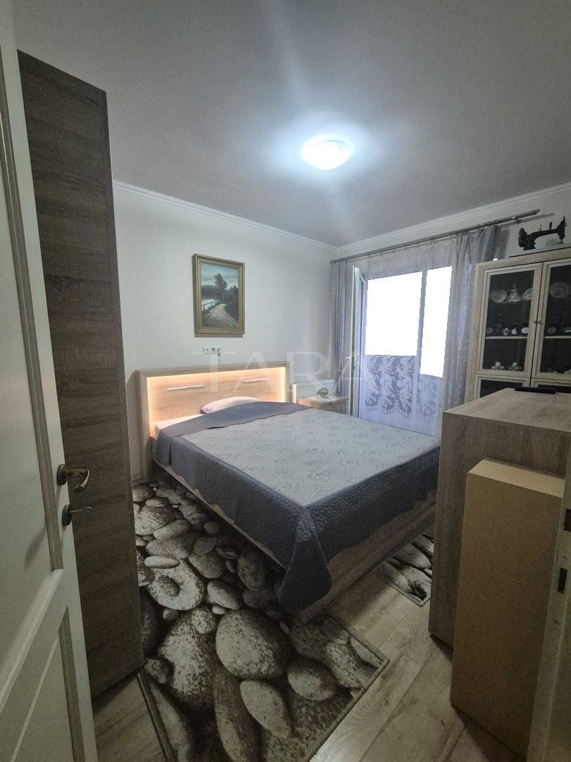 Apartament 2 camere, finisat si mobilat, loc de parcare. - Poză 4