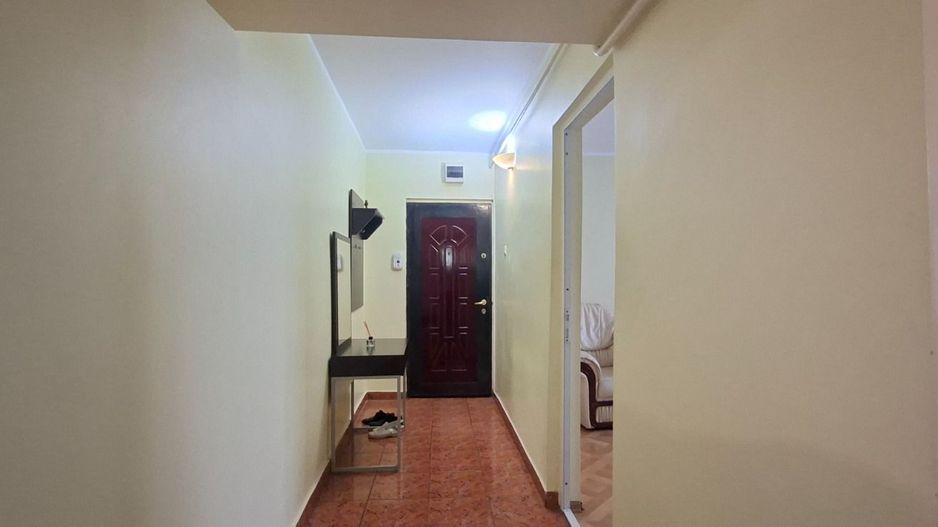 De inchiriat apartament cu 2 camere Micro 14, etaj 1, 350 euro - Poză 10