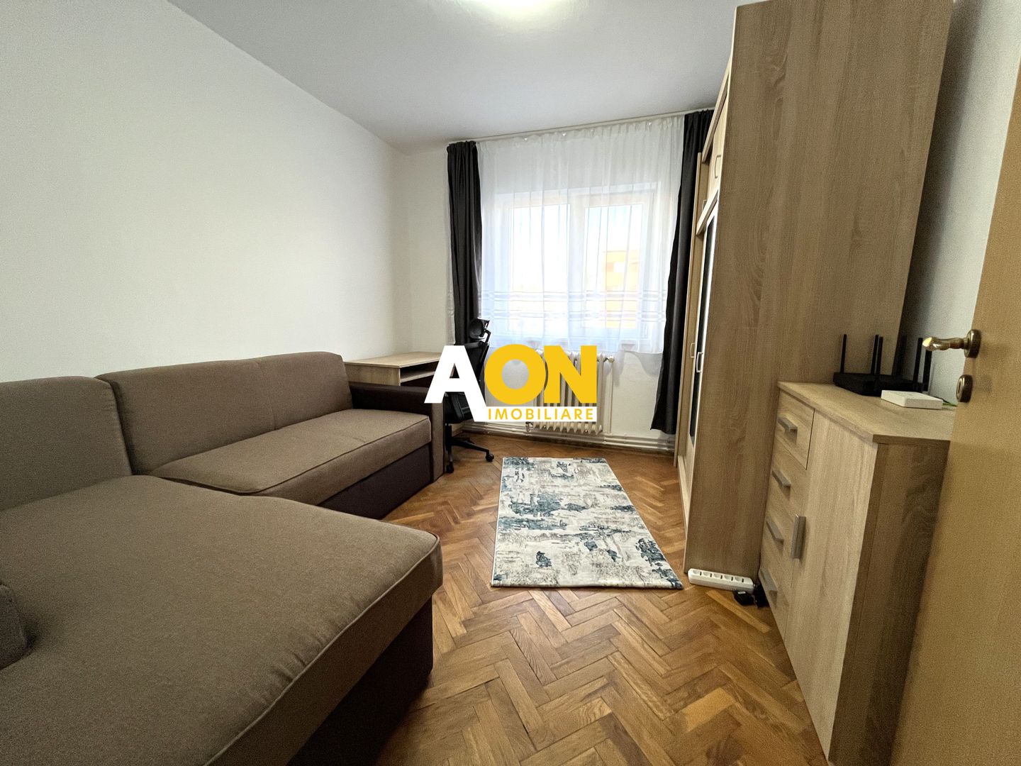 Apartament 3 Camere, Cartier Cetate, Etaj 2 - Poză 4