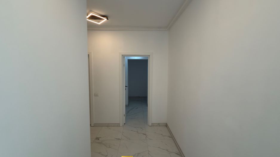 De vanzare apartament 3 camere ARED AFI - Poză 7