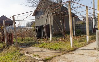 Casă spațioasă cu potențial de renovare și personalizare, în Viișoara - Poză 21