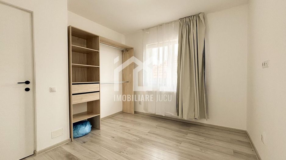 De Inchiriat Unitate in duplex cu 3 camere, Parcare,Jucu de Mijloc - Poză 3