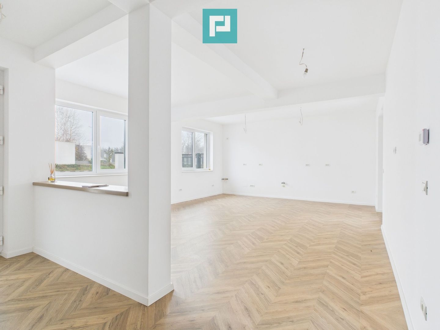 Duplex modern 5 camere Dumbrăvita - Poză 5