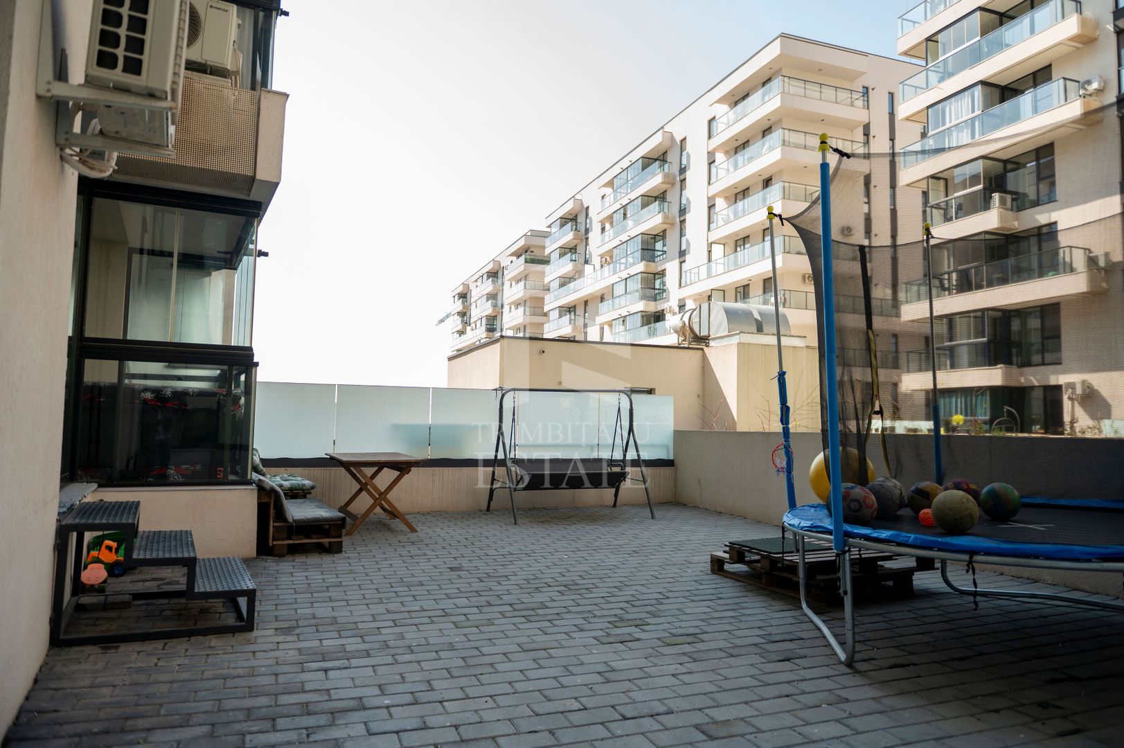 Apartament cu 3 camere si terasa de 49mp, Tomis Nord- Constanta - Poză 21