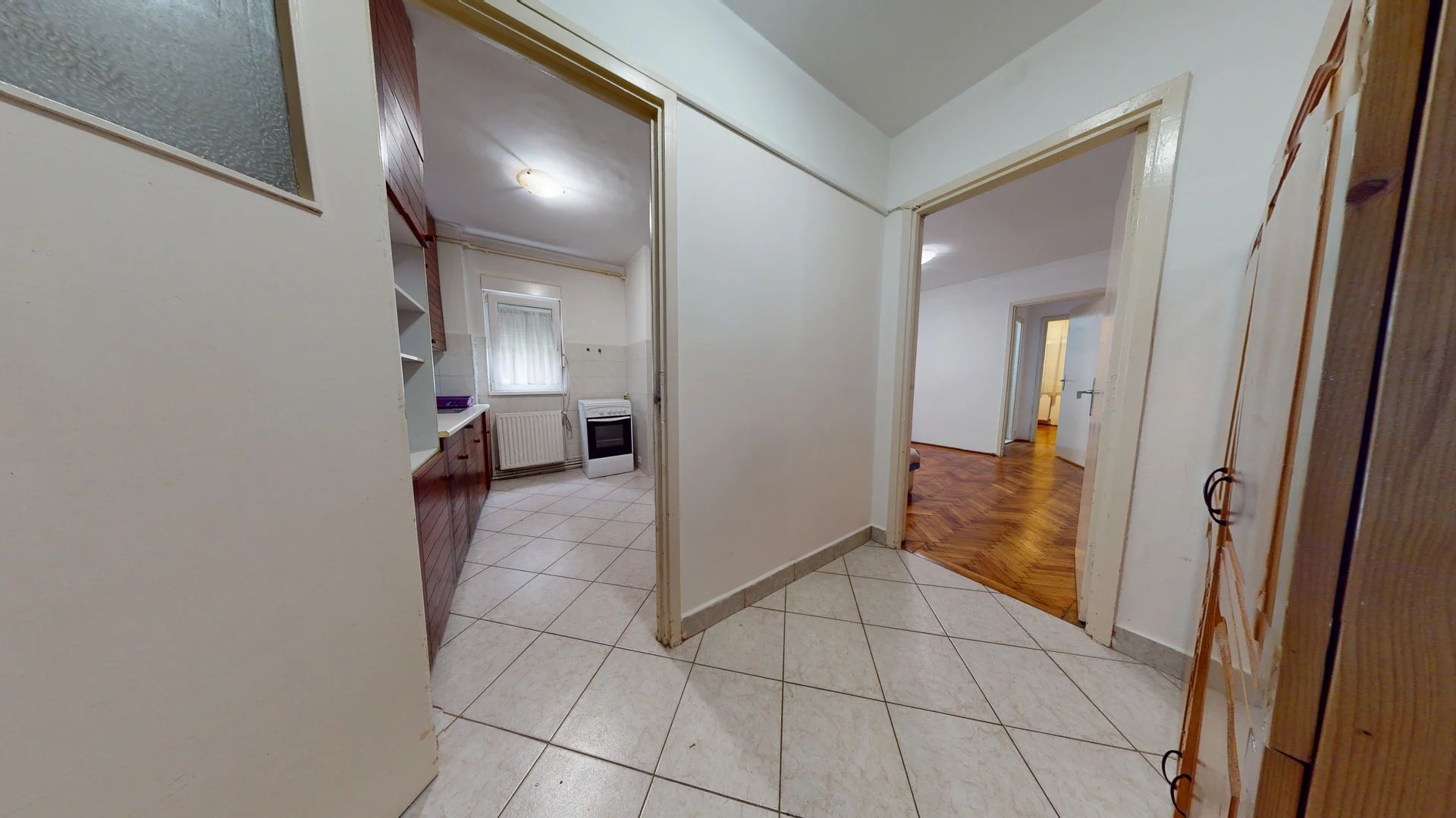 Apartament semidecomandat,insorit in Astra-complexul mic - Poză 12