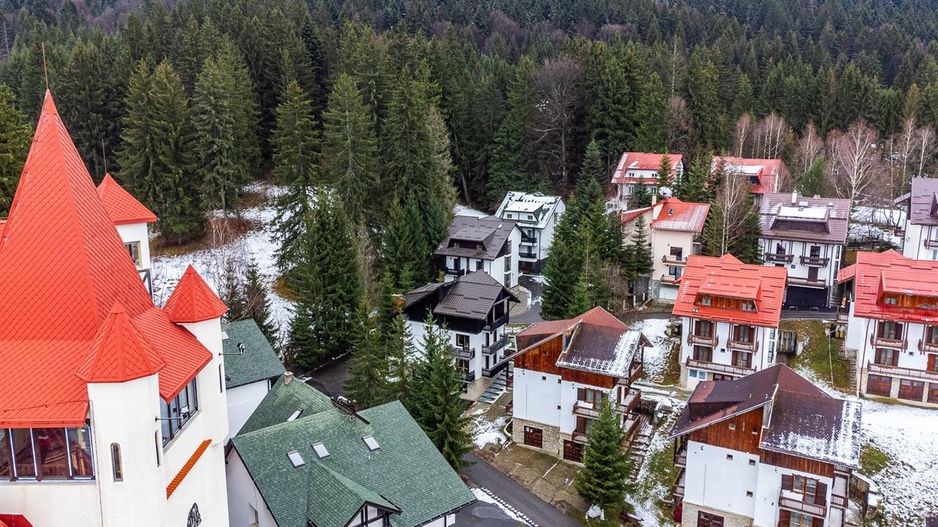 O alegere inspirata in inima vestitei statiuni montane,Imobilare&Transfer de Afa - Poză 9