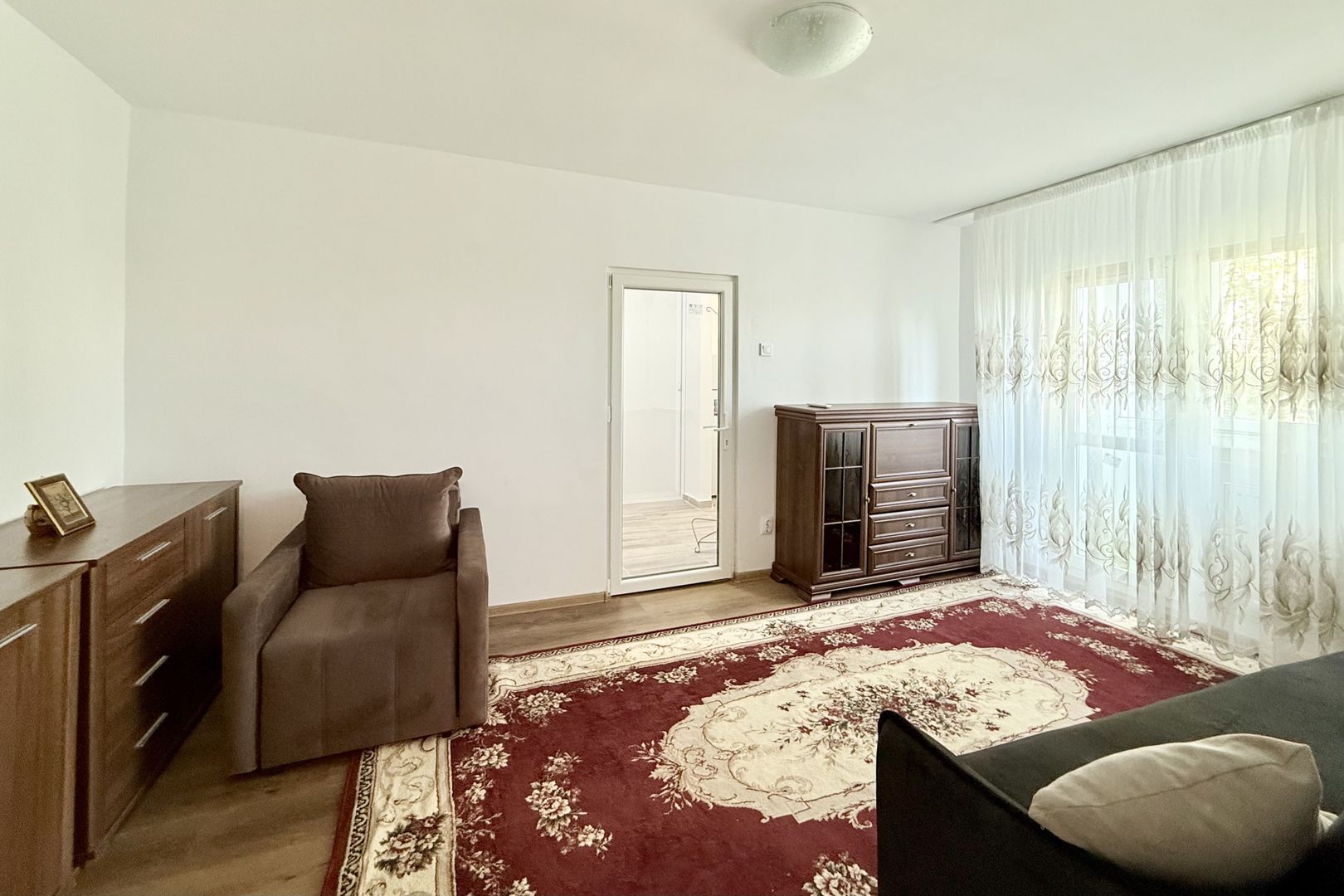 Apartament 2 camere - Calea Moșilor - la 3 minute de metrou - Poză 4
