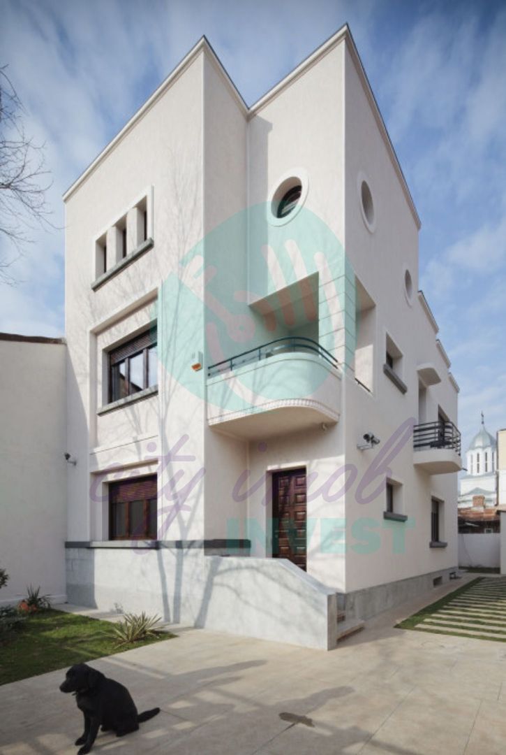 CASA ART-DECO CONSOLIDATA in 2011 cu gradina de 160 mp - Poză 2
