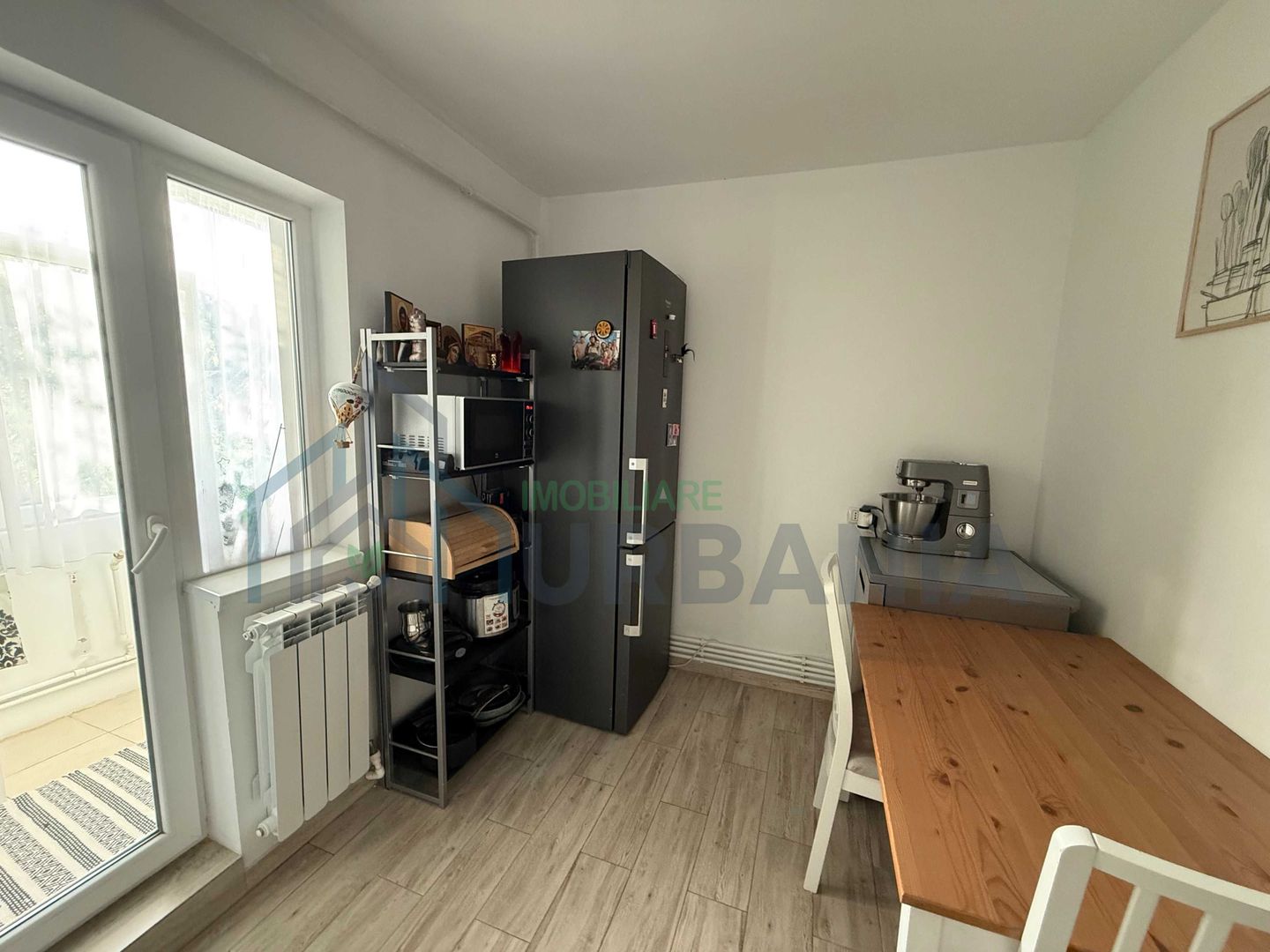 Apartament 3 camere decomandat, zona Nicolina, str. Orientului - Poză 2