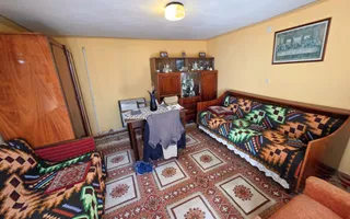 Casa traditionala, 3 camere, la asfalt, 1685 mp teren, Ciugud - Poză 16