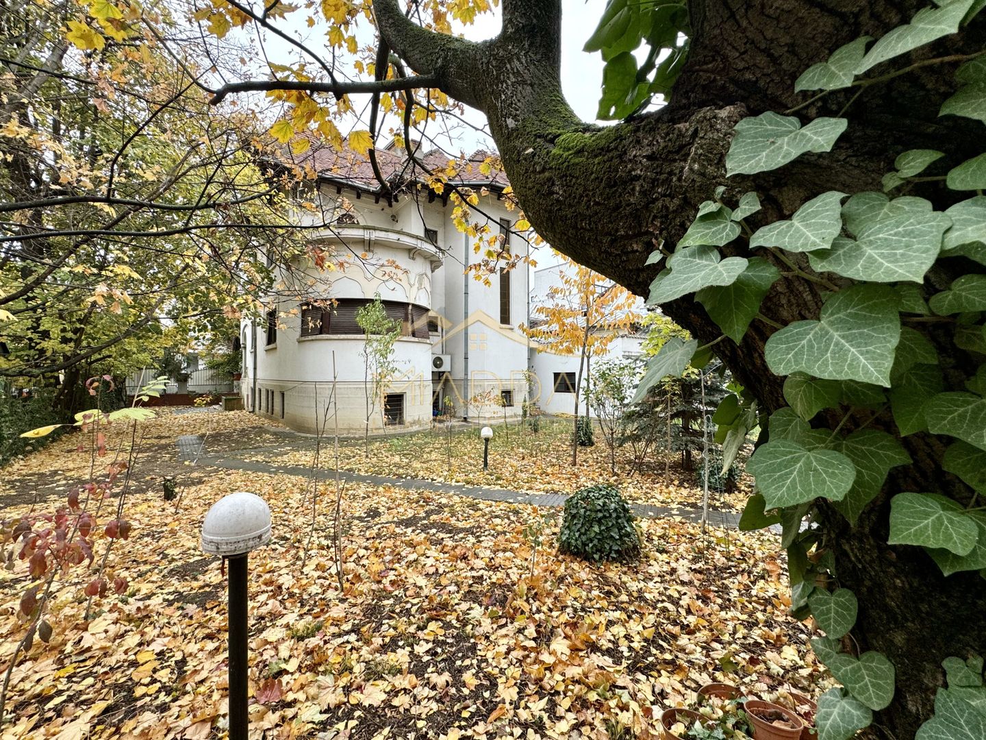 Vila Impresionanta *503mp* TEREN *577mp* // Zona Casin - Poză 73