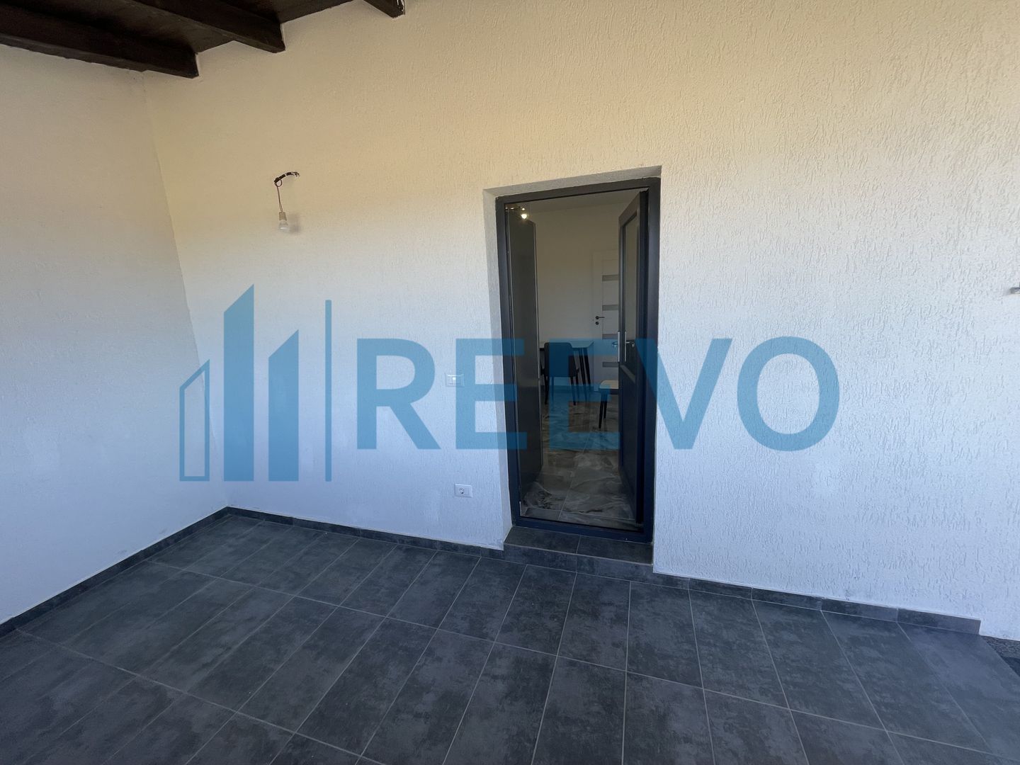 Casă de închiriat în Hemeiuș - Poză 11