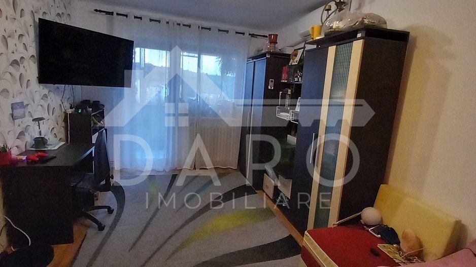 Vand apartame,2 canere - Poză 6