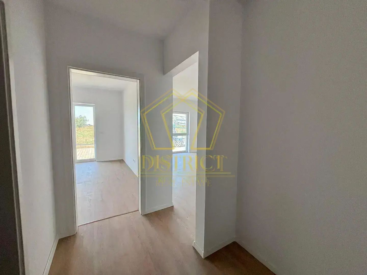 Apartamente 2 camere cu terasa 30-49mp | Torontalului - Poză 12