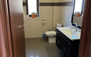 Casa de vacanta pe malul Lacului Tarnita, 650 m2 teren - Poză 11