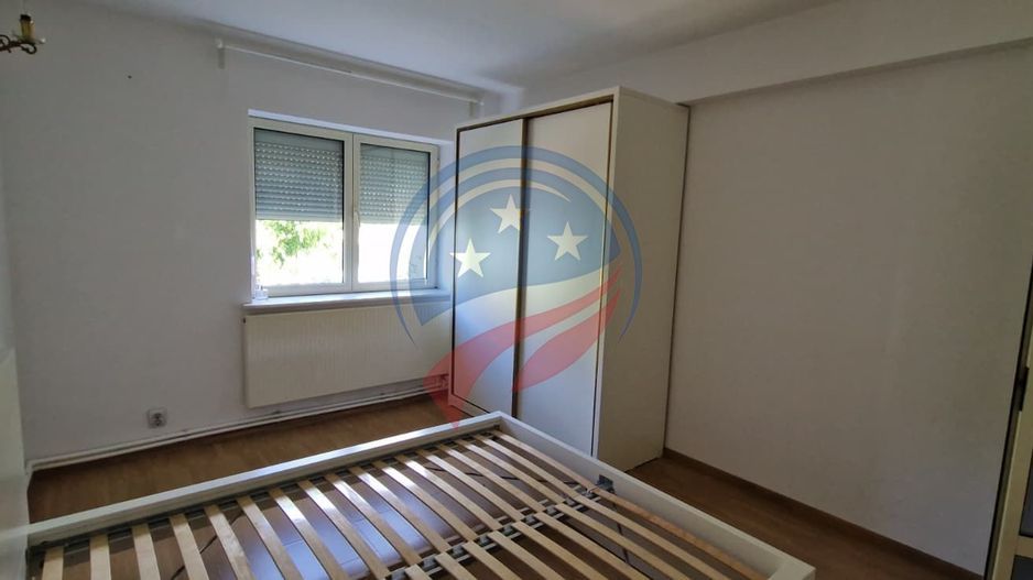 Apartament cu 2 camere de vânzare – Craiova, zona Ștefan Velovan | Etaj 2/2 - Poză 11