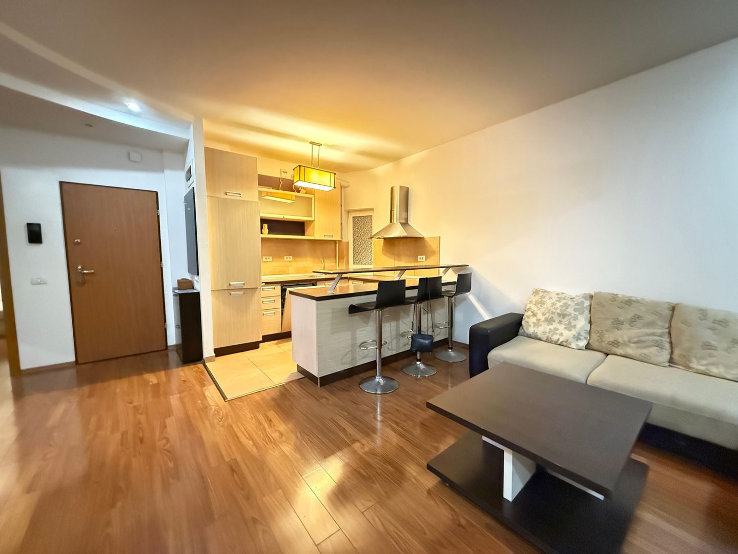 APARTAMENT 3 CAMERE | MOBILAT COMPLET | CENTRALĂ PROPRIE | ZONA  VITAN - Poză 1