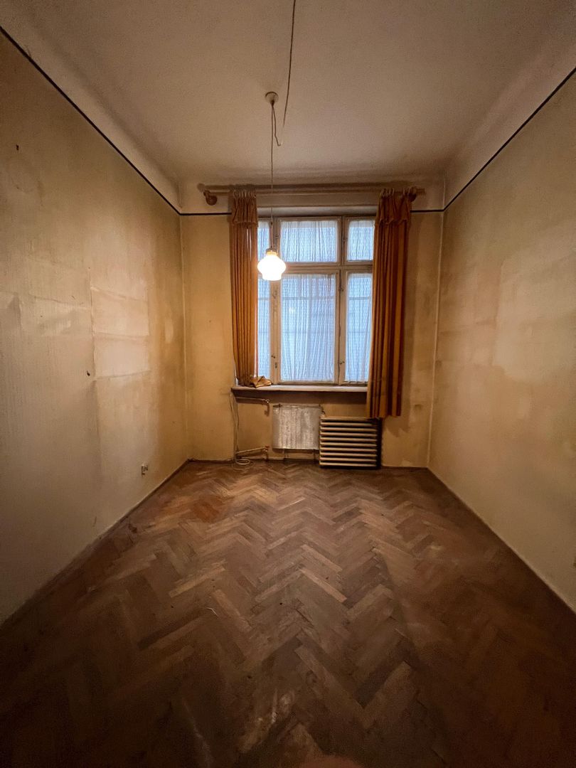 De Vanzare Apartament 4 camere in Vila, Cismigiu, sector 1 - Poză 3
