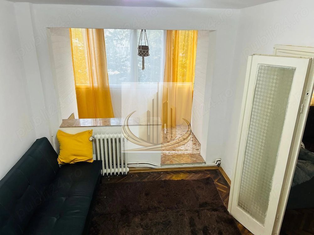 Inchiriere Ap. 4 camere  ultracentral Medicina - Poză 5