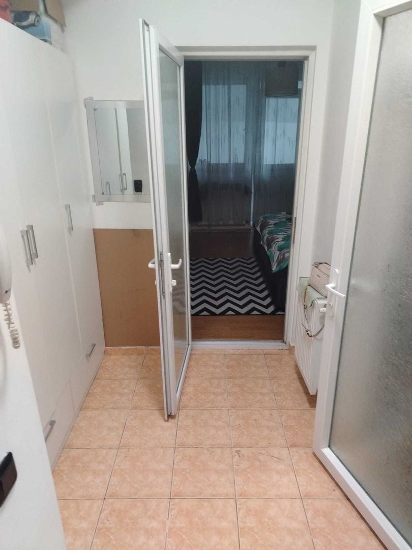 Vanzare Garsonieră decomandată, 35 mp, parter, mobilată + parcare – Salaj - Poză 6