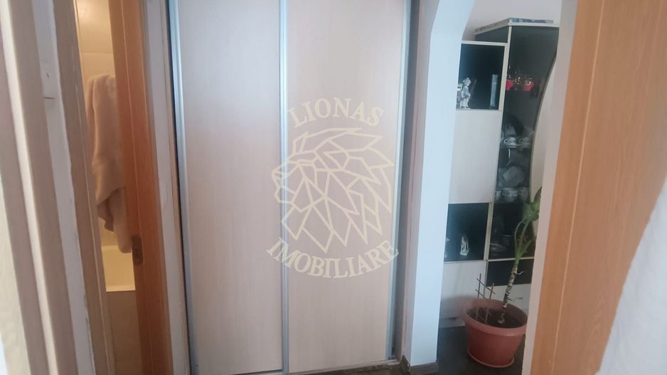 Apartament doua camere Gherla central strada Mesteacanului - Poză 11