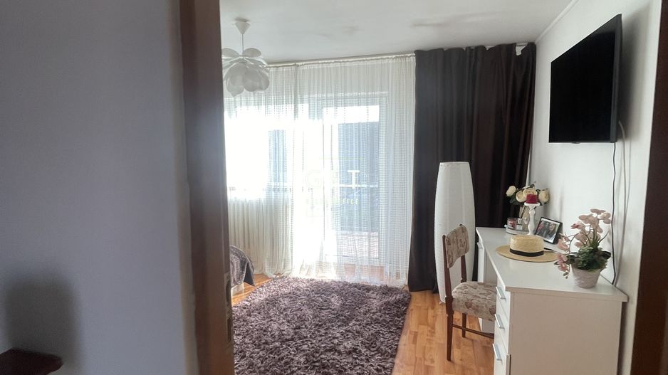 Casa de vanzare, zona Nord - Poză 10