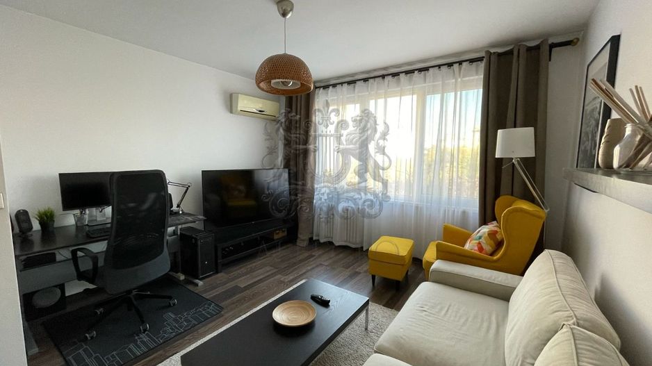 Sala Palatului | 2 Camere | Decomandat | - Poză 2