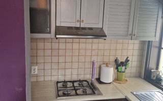Apartament 2 camere, curte interioara cu loc de parcare - Poză 4