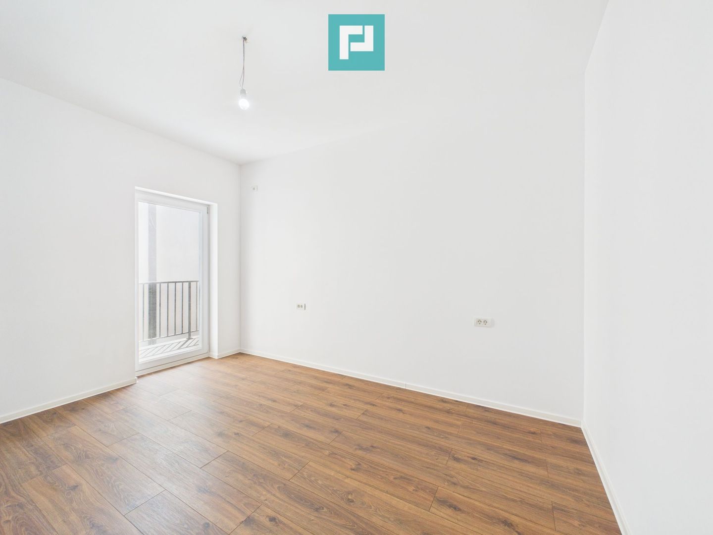 Apartament cu 2 camere, etajul 1, în Moşniţa Nouă - Poză 5