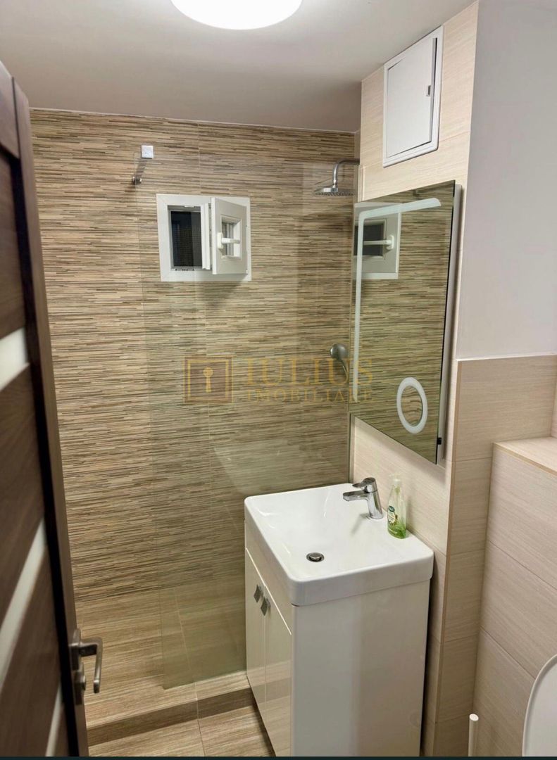 2 camere, Zona Bucovina-Munteniei, centrala proprie, diponibil imediat - Poză 3