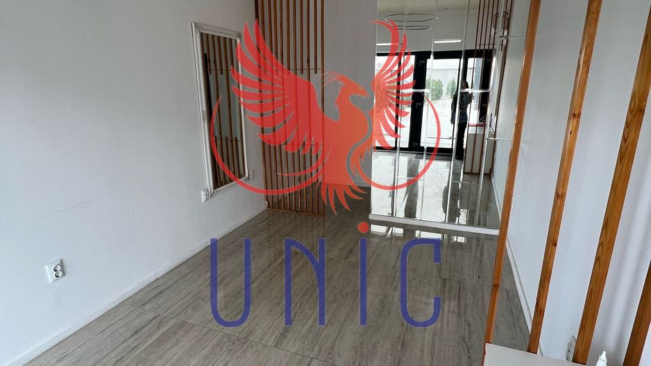 Camera cu baie, parter, bloc nou - Poză 12