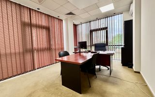 Spațiu pentru birouri langa Funshop Buziașului - Poză 25