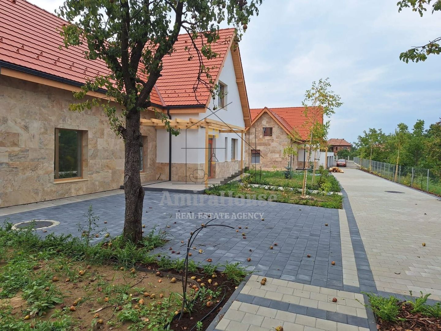 0% COMISION 3 Case individuale,  199 mp utili,  teren 533 mp, sat Gheorgheni - Poză 9