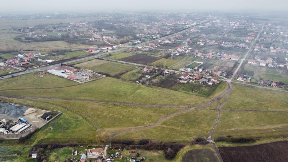 Casa cu teren de 14340 mp în Jebel/Pretabila pentru afacere - Poză 61