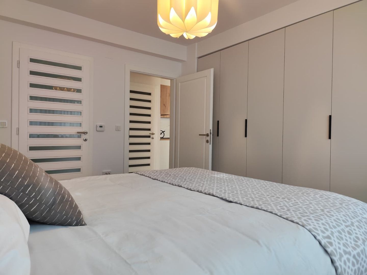 Apartament 2 camere de inchiriat situat central, Oradea - Poză 9